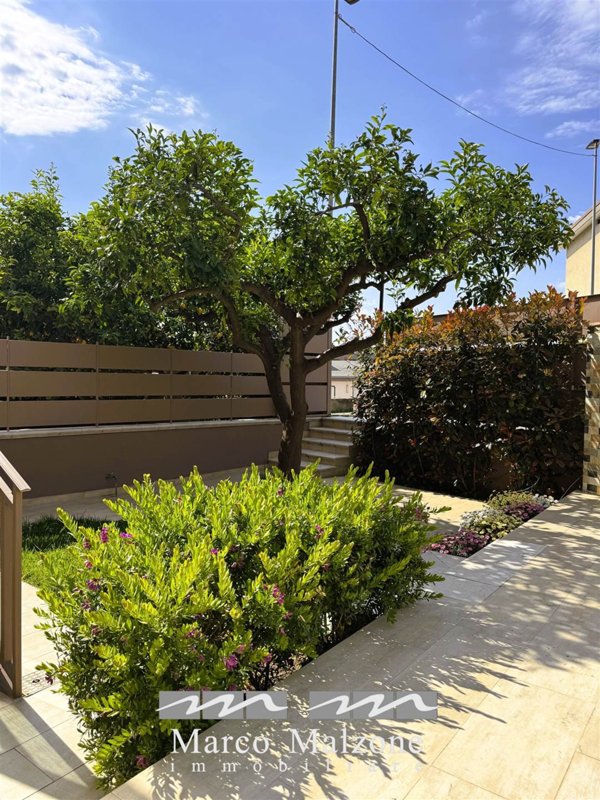 appartamento in vendita a Salerno in zona Torrione