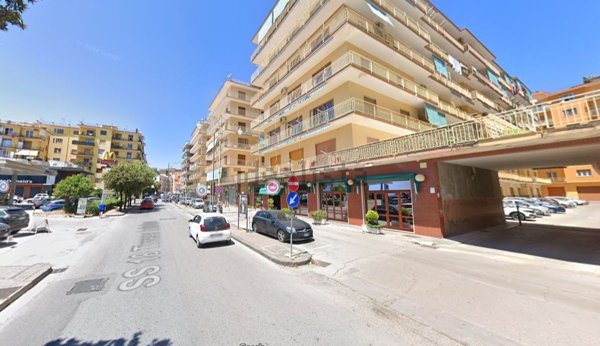 appartamento in vendita a Salerno in zona Mercatello