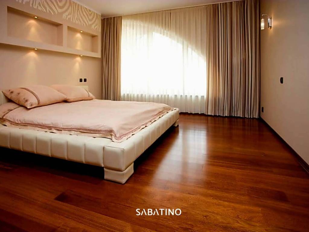 appartamento in vendita a Salerno in zona Centro Città