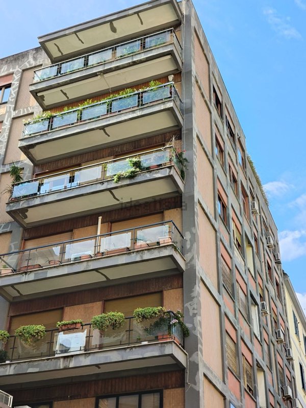 appartamento in vendita a Salerno in zona Centro Città