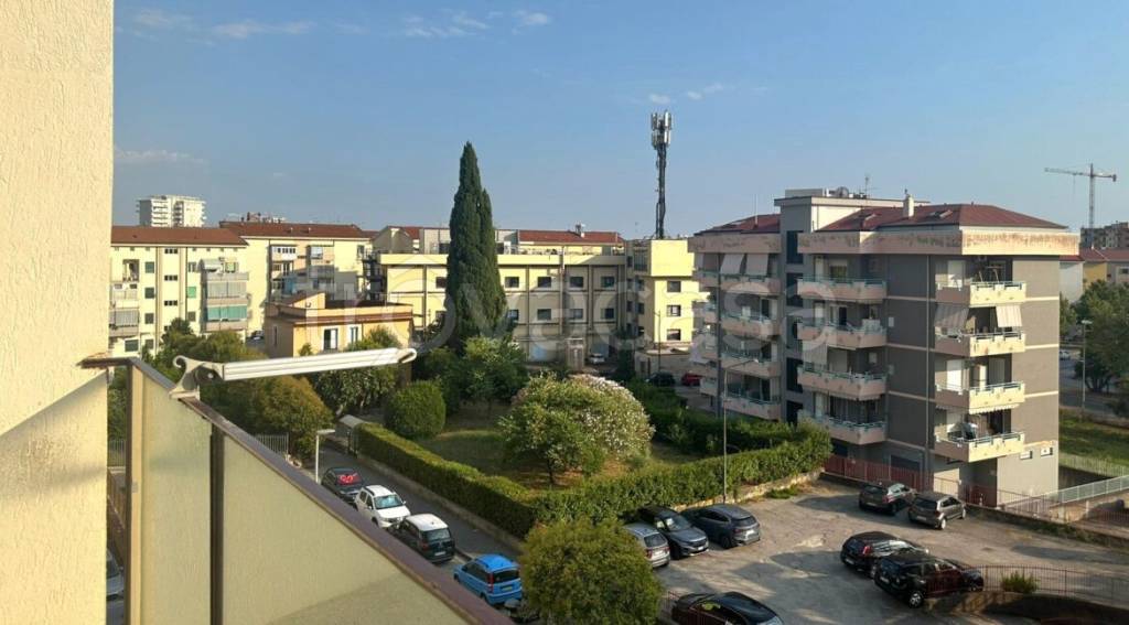 appartamento in vendita a Salerno in zona Mercatello