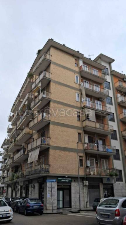 appartamento in vendita a Salerno in zona Torrione