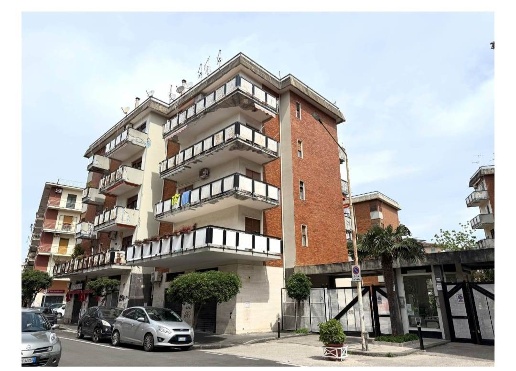 appartamento in vendita a Salerno in zona Mercatello