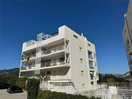 appartamento in vendita a Salerno in zona Irno