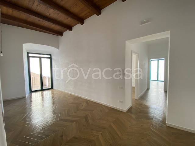 appartamento in vendita a Salerno in zona Centro Città