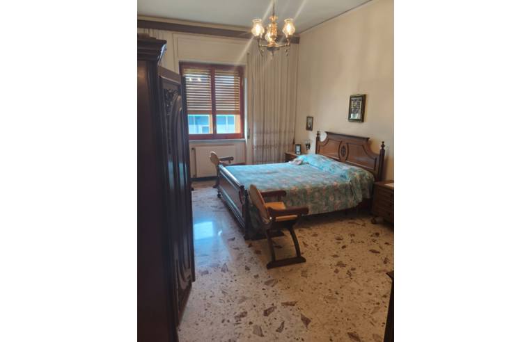 appartamento in vendita a Salerno in zona Pastena