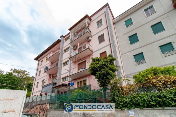 appartamento in vendita a Salerno in zona Torrione