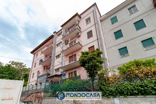 appartamento in vendita a Salerno in zona Torrione