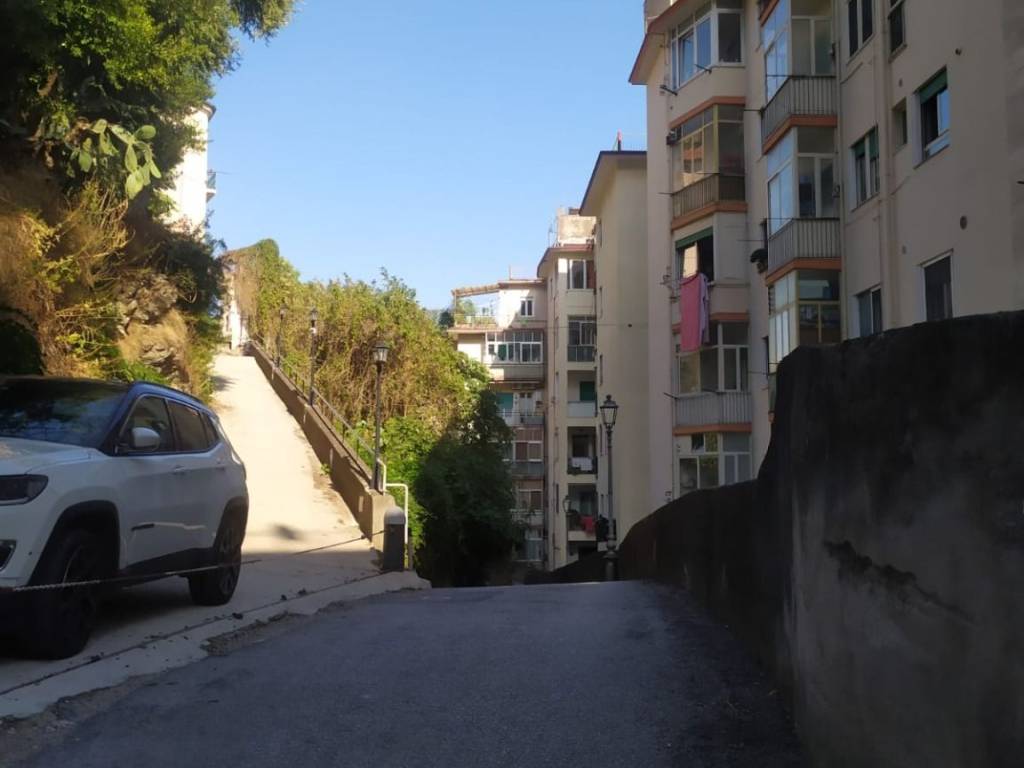 appartamento in vendita a Salerno in zona Centro Città