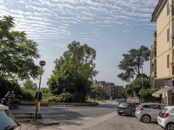 appartamento in vendita a Salerno in zona Ogliara