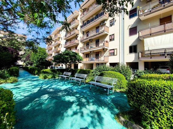 appartamento in vendita a Salerno in zona Pastena