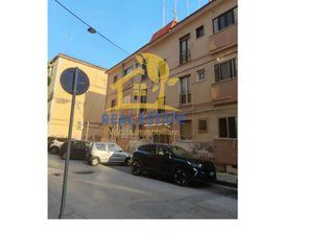 appartamento in vendita a Salerno in zona Pastena