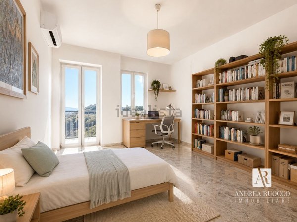 appartamento in vendita a Salerno in zona Centro Città