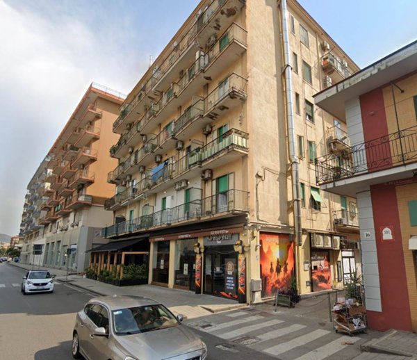 appartamento in vendita a Salerno in zona Torrione