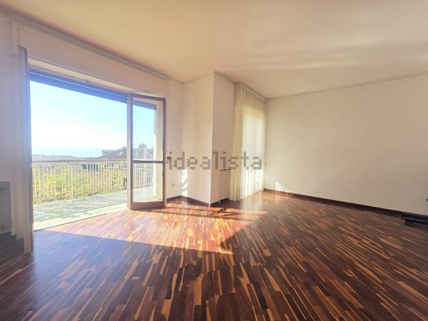 appartamento in vendita a Salerno in zona Sala Abbagnano