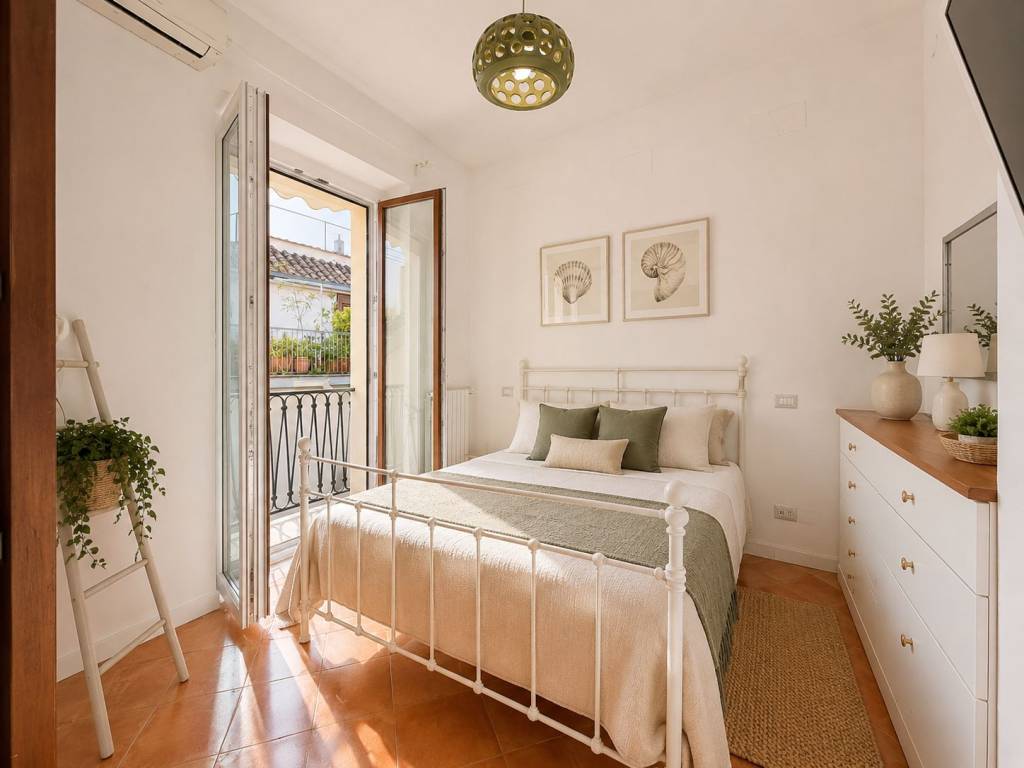 appartamento in vendita a Salerno in zona Centro Città
