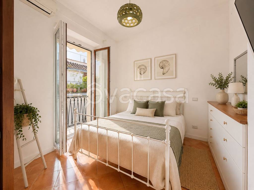 appartamento in vendita a Salerno in zona Centro Città