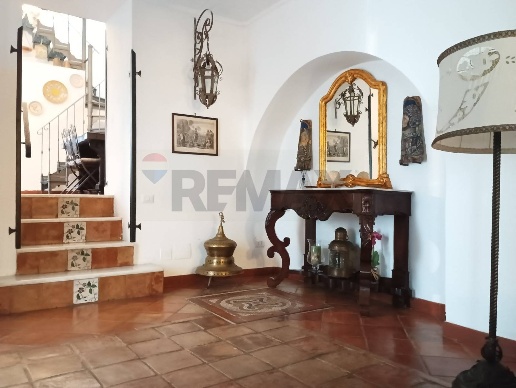appartamento in vendita a Salerno in zona Centro Città