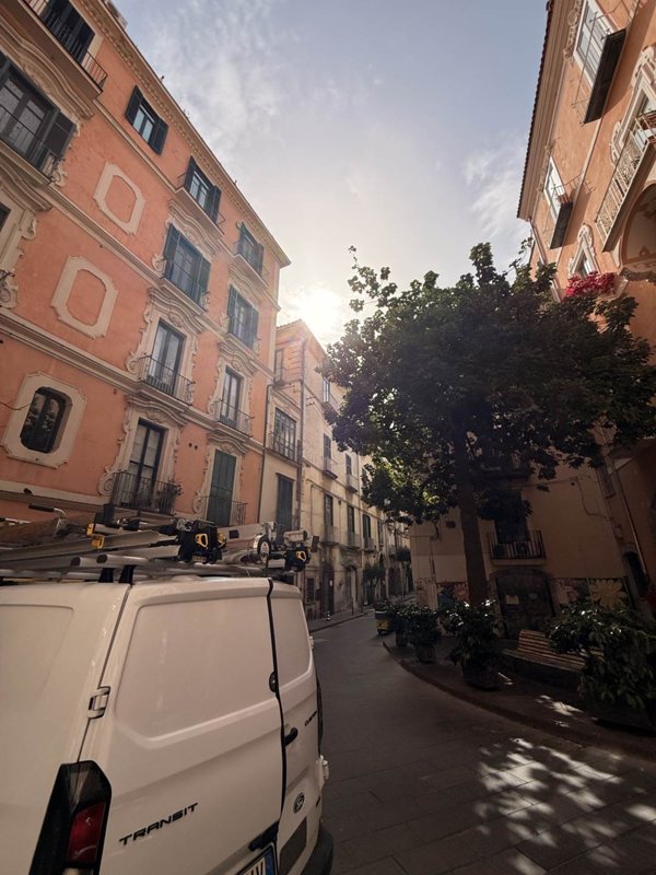 locale di sgombero in vendita a Salerno in zona Centro Città