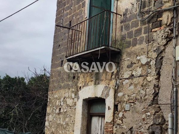 casa indipendente in vendita a Salerno in zona Irno