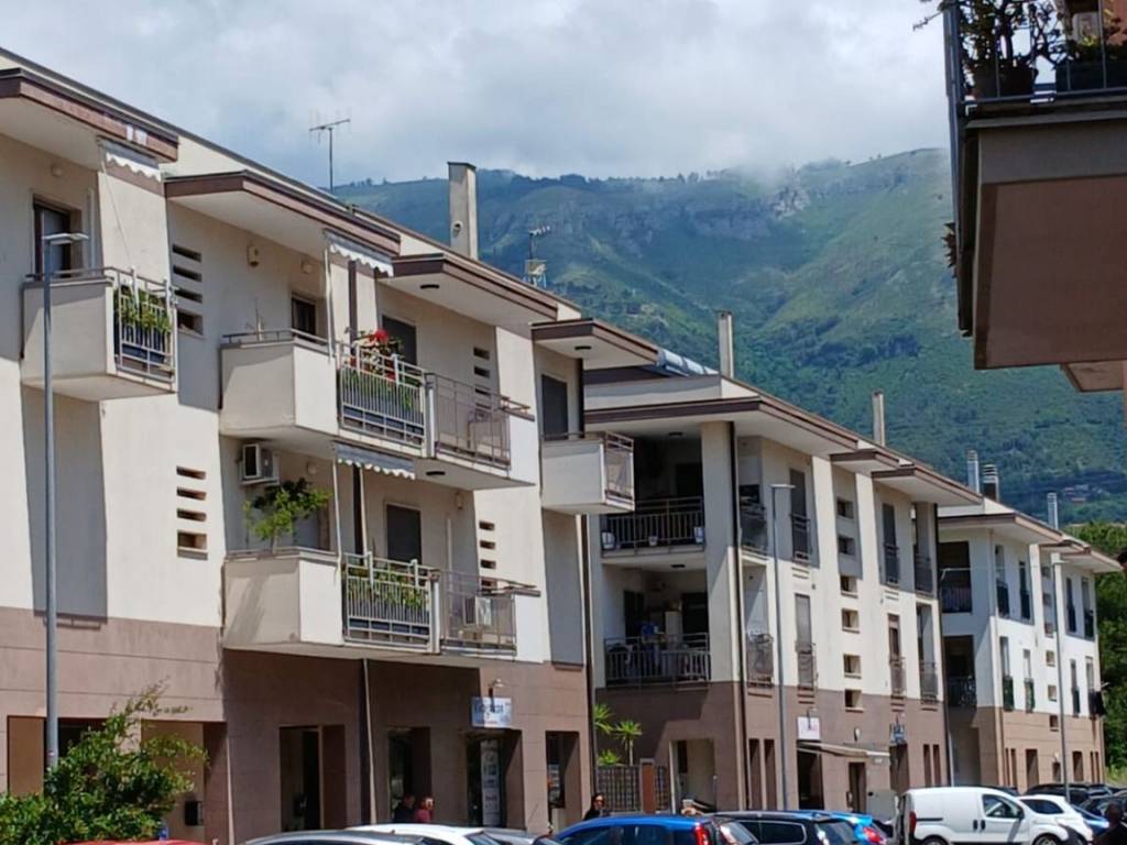 appartamento in vendita a Salerno in zona Irno