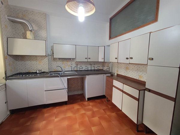 appartamento in vendita a Salerno in zona Centro Città