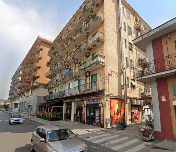 appartamento in vendita a Salerno in zona Torrione