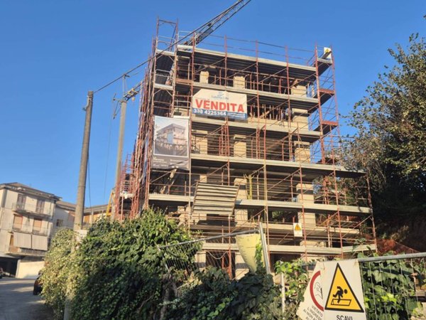appartamento in vendita a Salerno in zona Centro Città