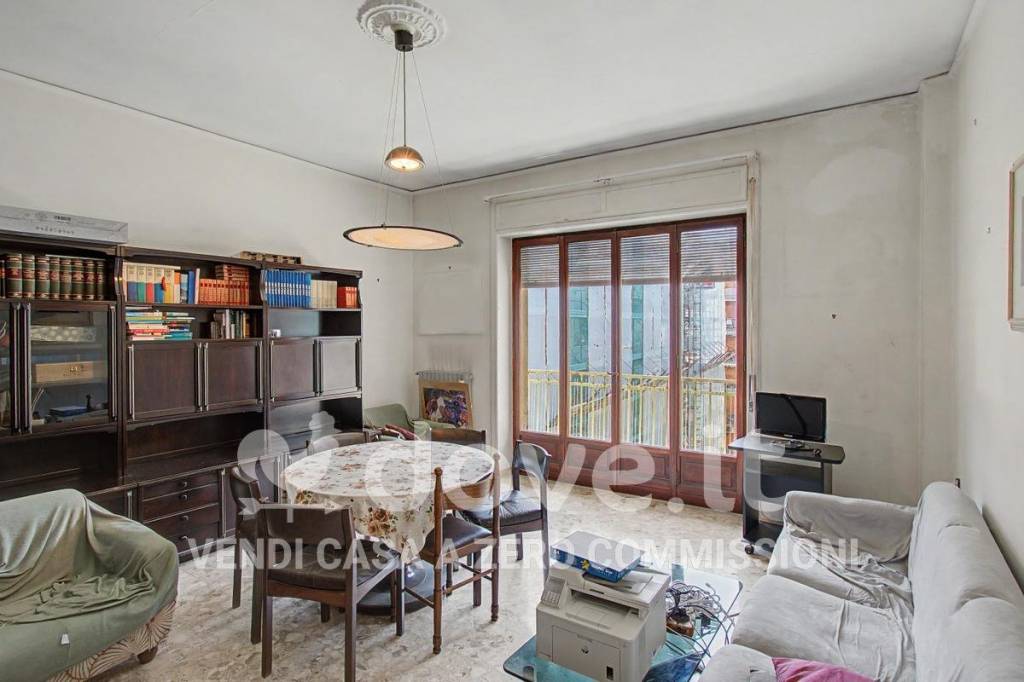 appartamento in vendita a Salerno in zona Mercatello