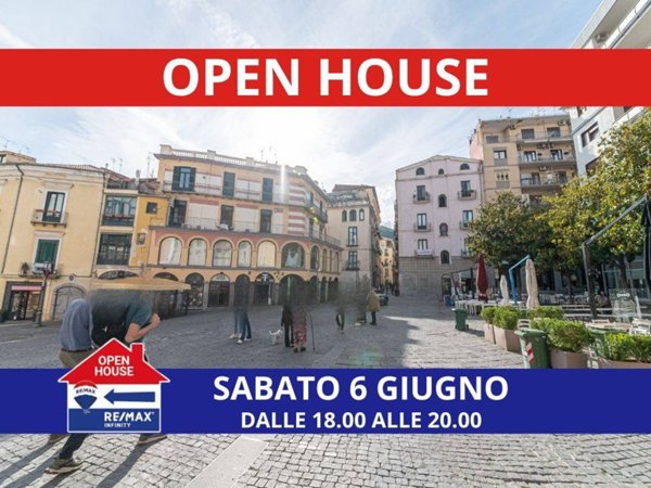 appartamento in vendita a Salerno in zona Centro Città
