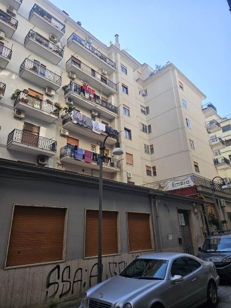 appartamento in vendita a Salerno in zona Pastena