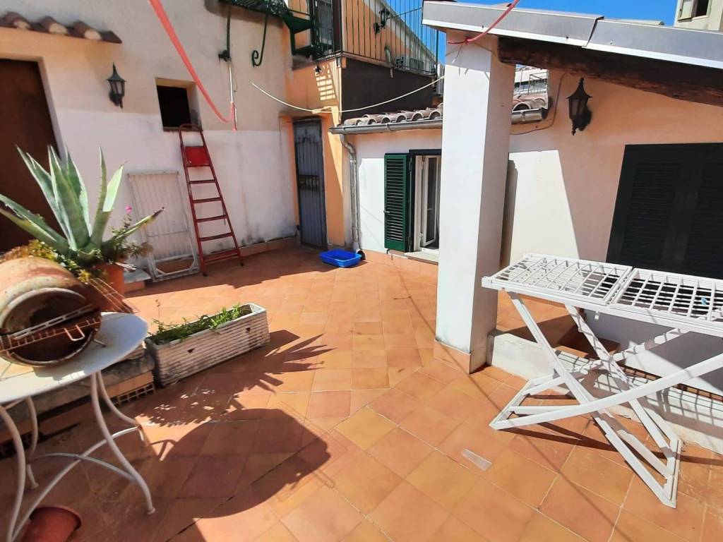 appartamento in vendita a Salerno in zona Centro Città