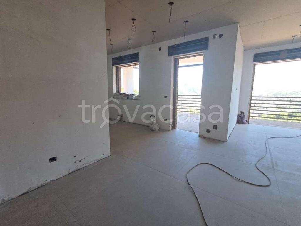 appartamento in vendita a Salerno in zona Brignano / Piezzo