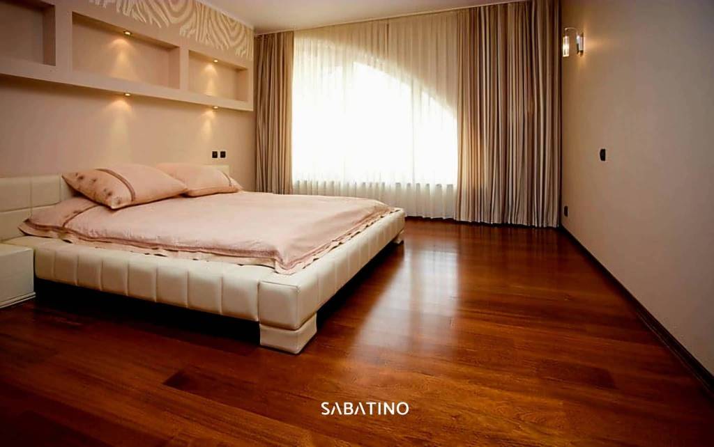 appartamento in vendita a Salerno in zona Centro Città