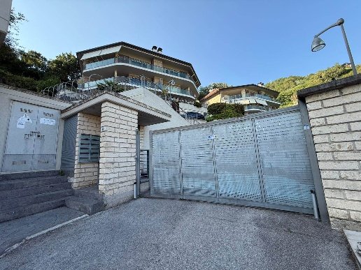 appartamento in vendita a Salerno in zona Sala Abbagnano