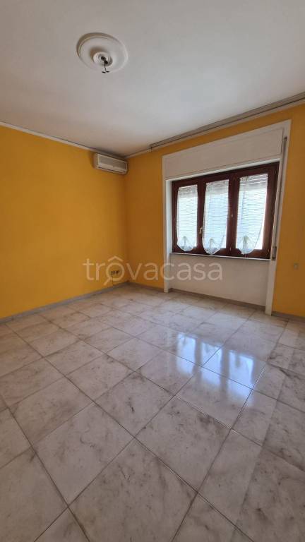 appartamento in vendita a Salerno in zona Pastena
