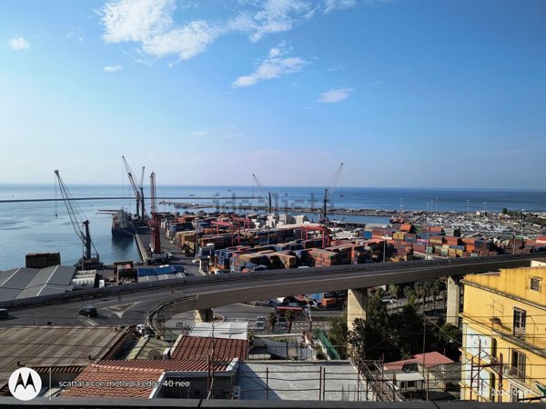 appartamento in vendita a Salerno in zona Porto