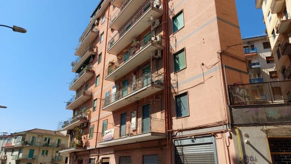 appartamento in vendita a Salerno in zona Calcedonia
