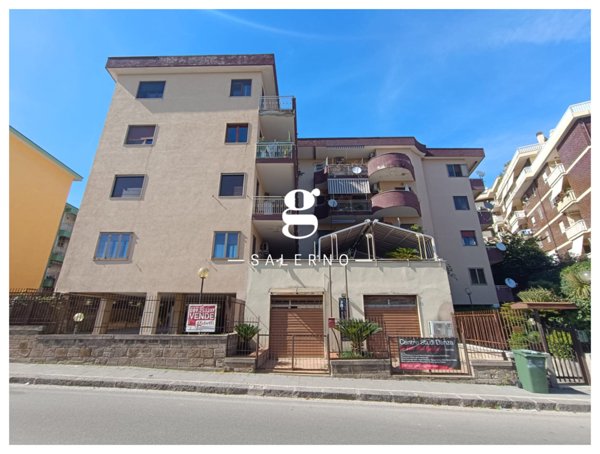 appartamento in vendita a Salerno in zona Torrione