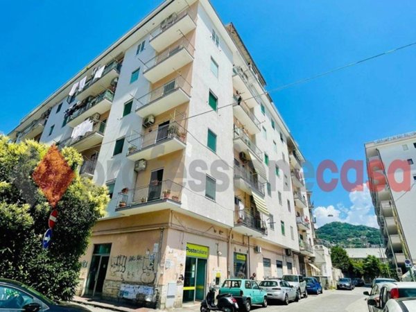 appartamento in vendita a Salerno in zona Torrione