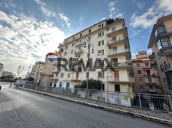 appartamento in vendita a Salerno in zona Centro Città