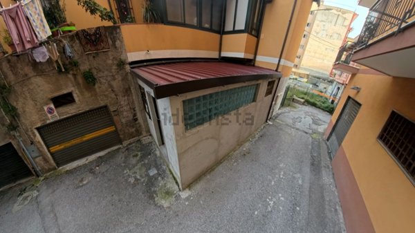 appartamento in vendita a Salerno in zona Picarielli