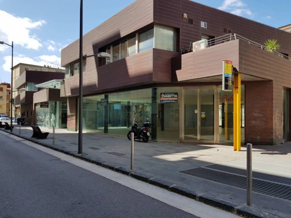 appartamento in vendita a Salerno in zona Torrione