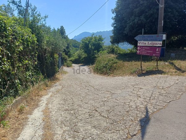 appartamento in vendita a Salerno in zona Centro Città