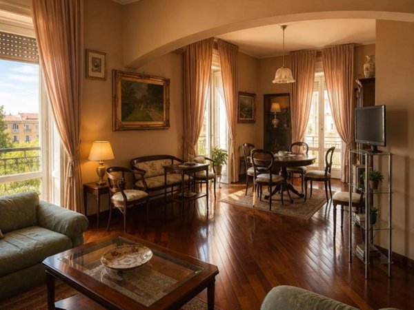 appartamento in vendita a Salerno in zona Centro Città