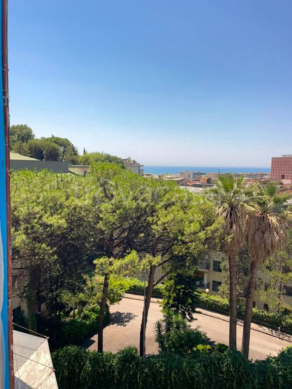 appartamento in vendita a Salerno in zona Irno