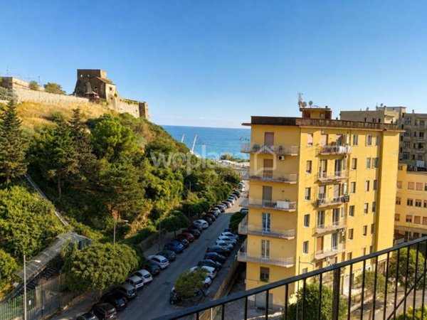 appartamento in vendita a Salerno in zona Torrione