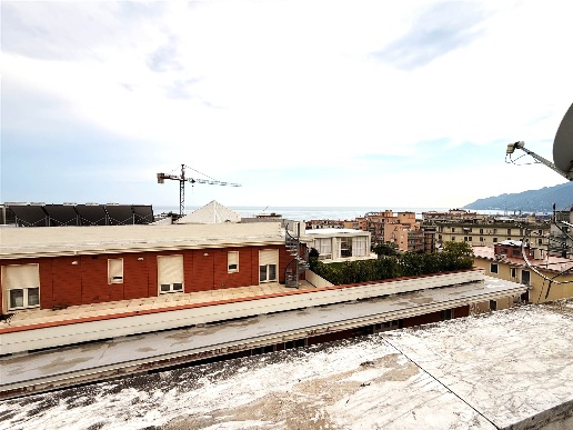 appartamento in vendita a Salerno in zona Centro Città