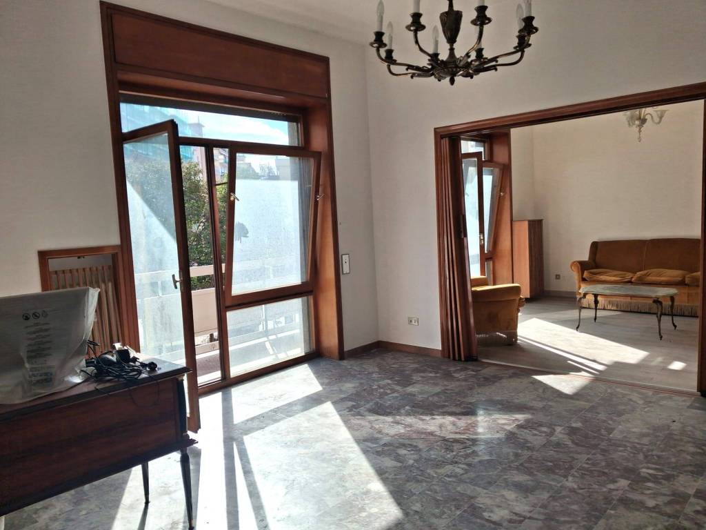appartamento in vendita a Salerno in zona Irno