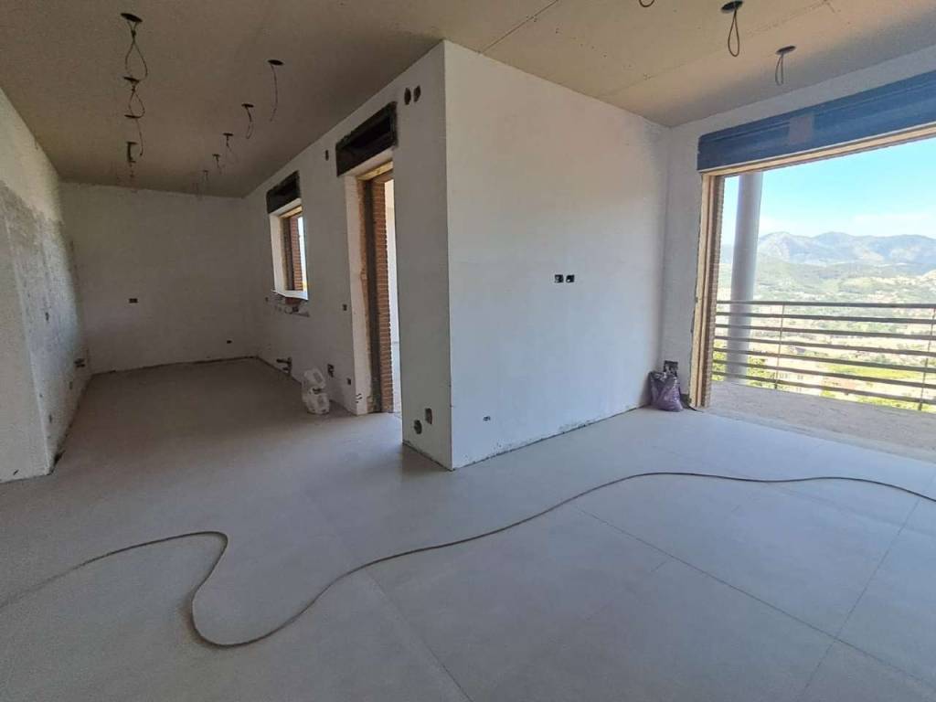 appartamento in vendita a Salerno in zona Irno